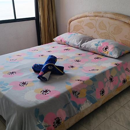 The Barn Private Home @ Sri Sayang Apartment Batu Ferringhi Esterno foto